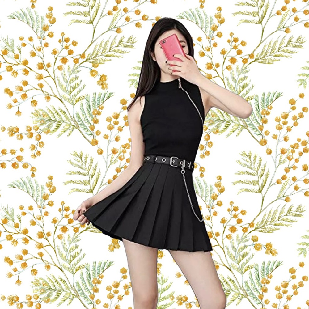 Dollblacks NWT Punk Chain Belt Pleated Skirt Size S